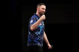 Read more about the article ‘One of the classiest guys in darts’ – Fans hail Luke Humphries for heartwarming gesture for bullied fan