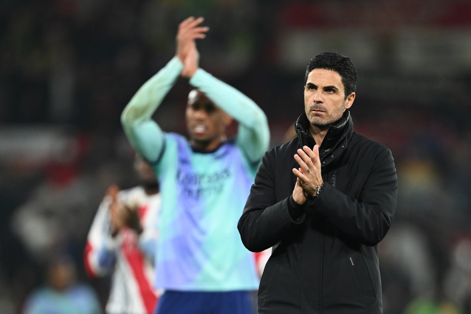 You are currently viewing Mikel Arteta walks out of interview as Arsenal boss refuses to answer question in awkward moment