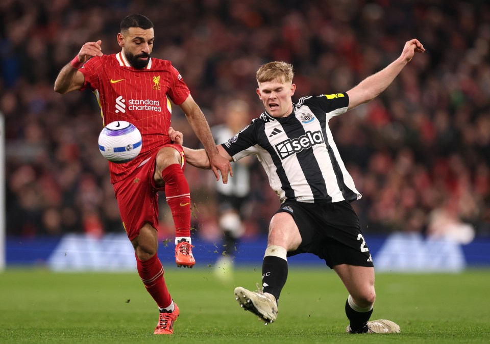 You are currently viewing Key Newcastle player ruled out of Carabao Cup final in major blow after Anthony Gordon suspension