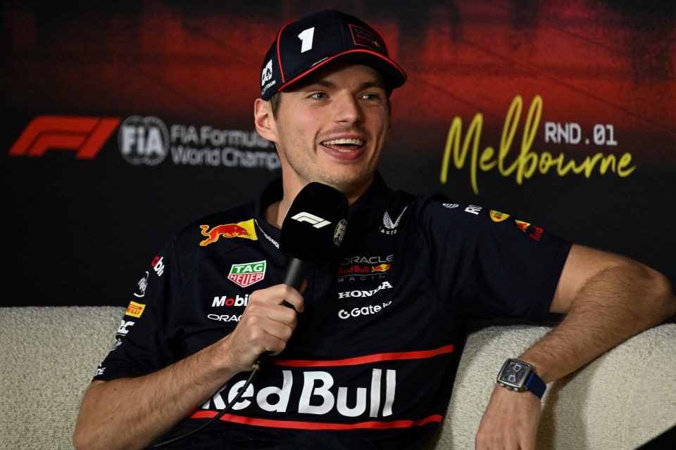 You are currently viewing Max Verstappen gives honest four-word verdict on Red Bull pace as pressure cranks up