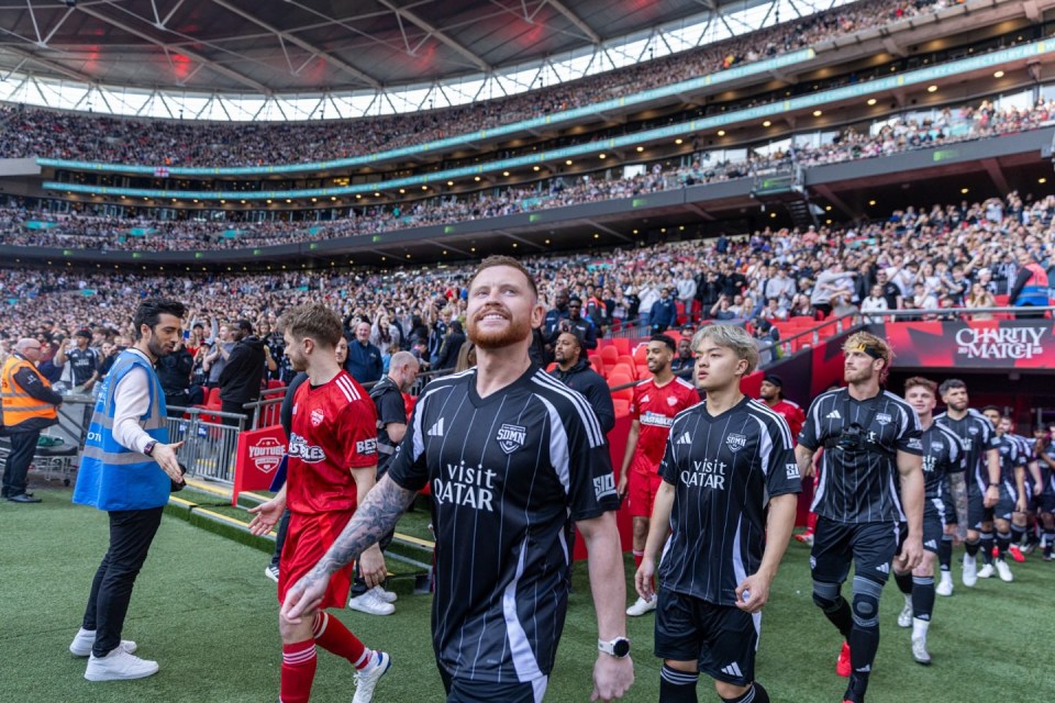 You are currently viewing Influencer match to dwarf Carabao Cup final between Liverpool and Newcastle as stunning figures revealed