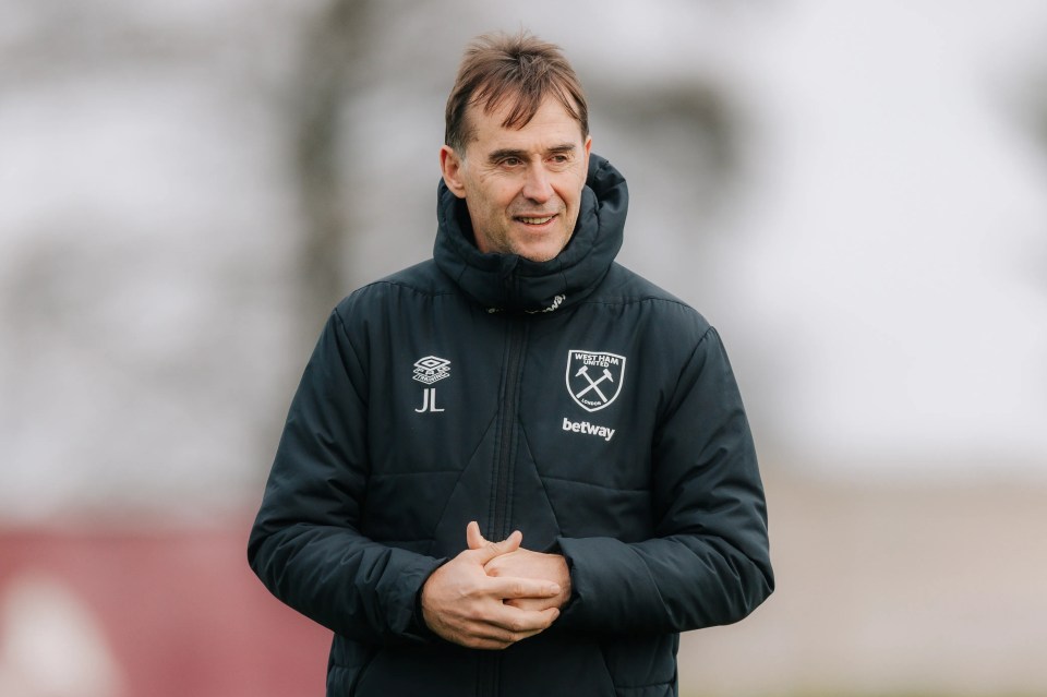 You are currently viewing Julen Lopetegui in line for managerial return three months after West Ham sack