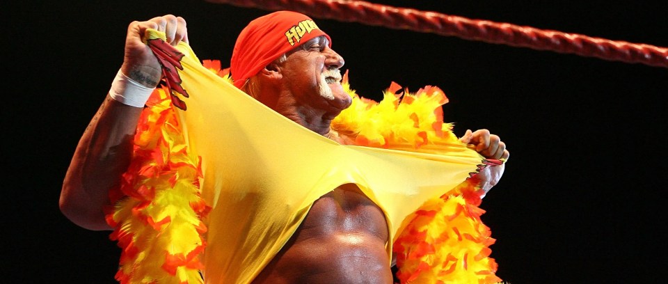 You are currently viewing Fans lose their minds as Hulk Hogan confirms wrestling return with one promise in insane viral video
