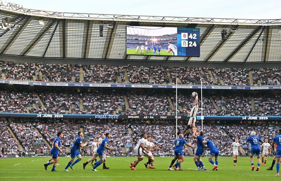 You are currently viewing RFU chief opens door to Chelsea playing at Twickenham during Stamford Bridge redevelopment