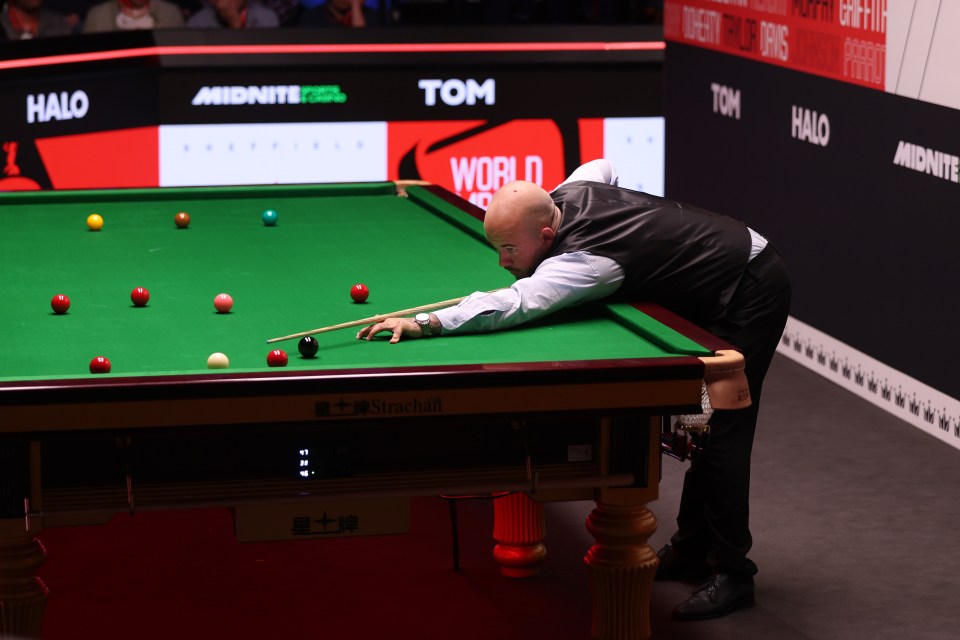 You are currently viewing Arsenal star helped arrange private jet for Luca Brecel in mad Crucible dash that nearly saw him break little-known rule