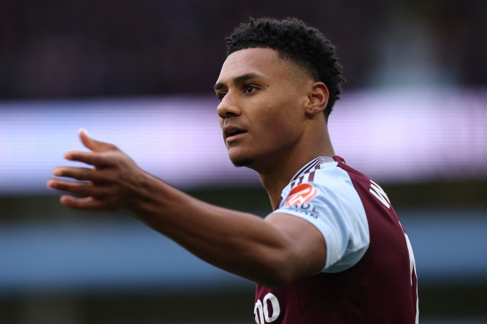 You are currently viewing Aston Villa told to sign Arsenal’s top transfer target and after selling Ollie Watkins