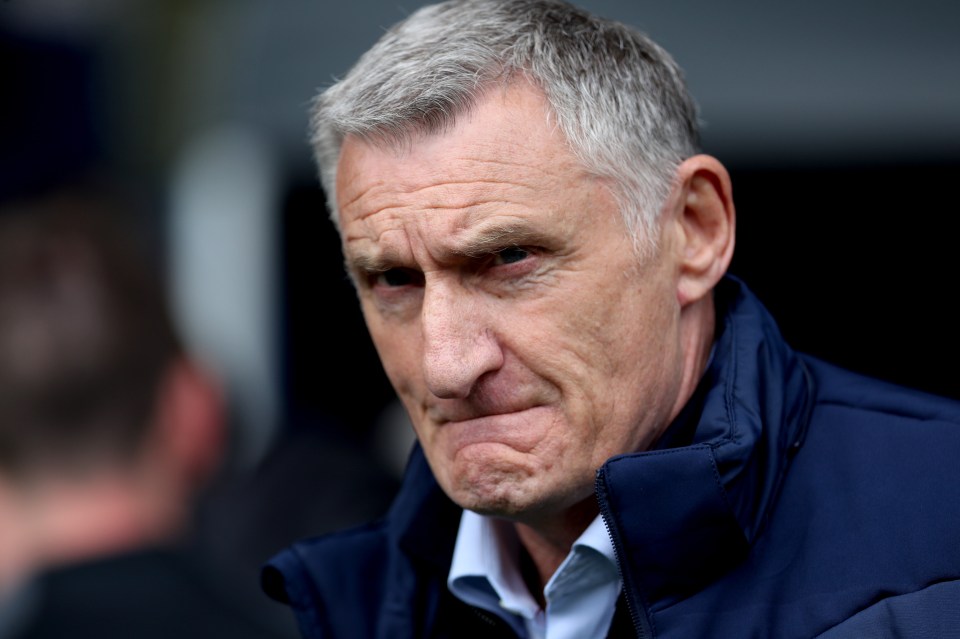 You are currently viewing EFL boss sacked three months after appointment with just two games remaining
