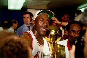 Read more about the article Michael Jordan violated NBA’s 51% rule with banned item but Nike ‘picked up $5k fine’ every game