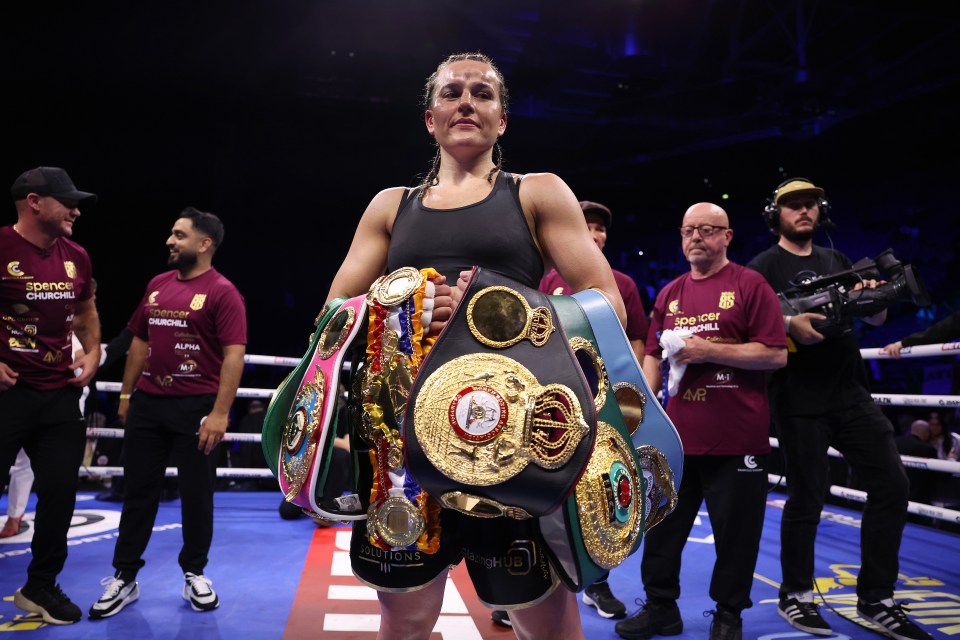 Read more about the article Jake Paul signs two British world champions to bumper deals in massive boost to growing roster