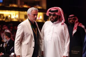 Read more about the article Jose Mourinho held talks to become manager of newly-promoted club as he’s forced to deny latest job links: ‘I am a loyal person’