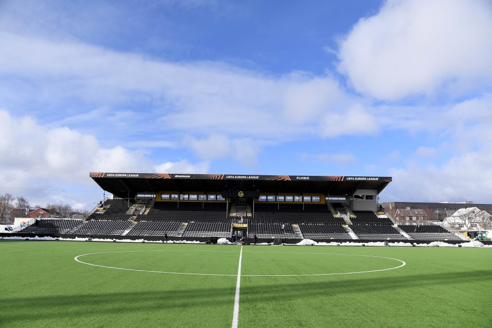 You are currently viewing Why Bodo/Glimt play on plastic pitch with Tottenham’s Europa League semi-final clash held above Arctic Circle