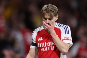 Read more about the article Paris Saint-Germain vs Arsenal LIVE commentary: Gunners must overturn deficit in France to reach Champions League Final