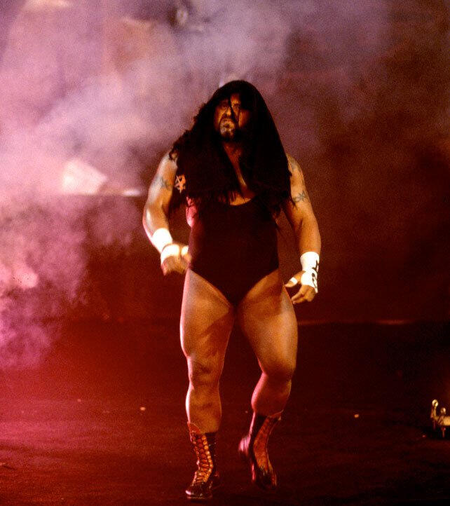 Read more about the article I lost fastest match in WWE history in 1.8 seconds after bizarre Hulk Hogan distraction