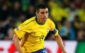 Read more about the article Brazil World Cup winner rushed to hospital after suffering severe burns in domestic accident