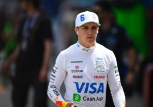 Read more about the article Furious F1 star appears to get caught up in confrontation moments before live interview