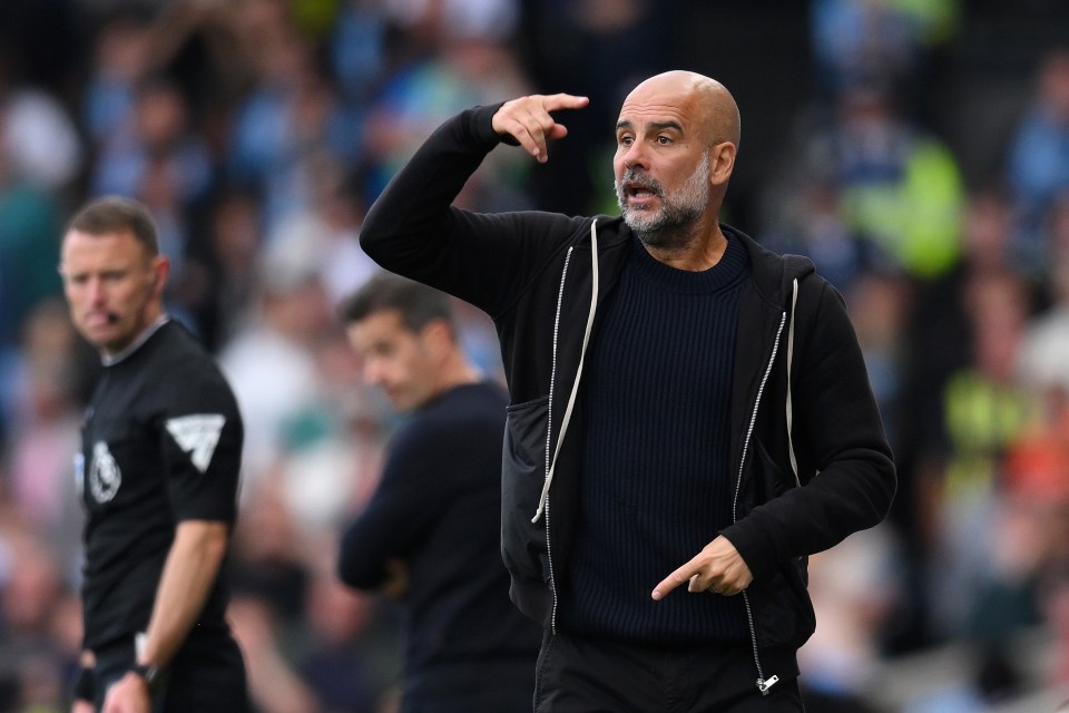You are currently viewing Pep Guardiola snaps at Jack Grealish question and makes ‘fractures in the dressing room’ claim