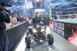 Read more about the article ‘Crazy night in Vegas’ – Logan Paul issues rare apology after ‘exposing private business’ with Stone Cold Steve Austin