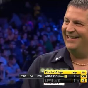 Read more about the article Iconic darts ref mocked by Gary Anderson after making same rare mistake twice