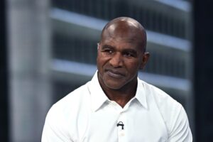 Read more about the article Evander Holyfield names the strongest opponent he faced and it isn’t Mike Tyson or Lennox Lewis