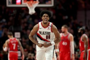 Read more about the article One of NBA’s smallest teams for sale as fans fear Seattle relocation and beg Nike founder worth $30bn to save franchise