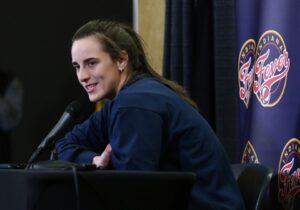 Read more about the article Caitlin Clark has one stark word to confirm why 2025 will be very different for Indiana Fever