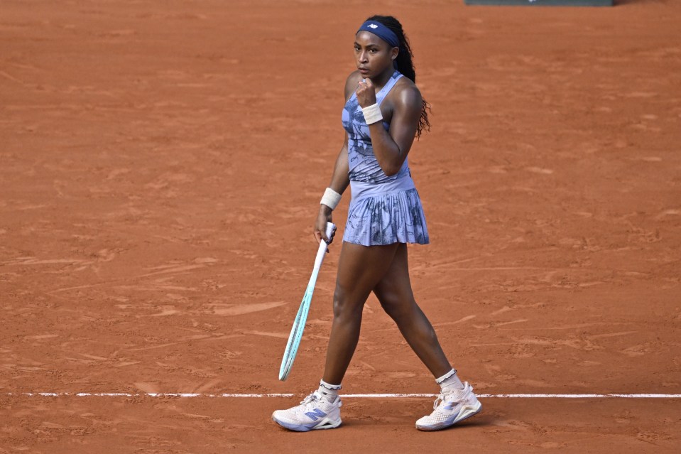 You are currently viewing Coco Gauff achieves emotional career first in dramatic victory at French Open