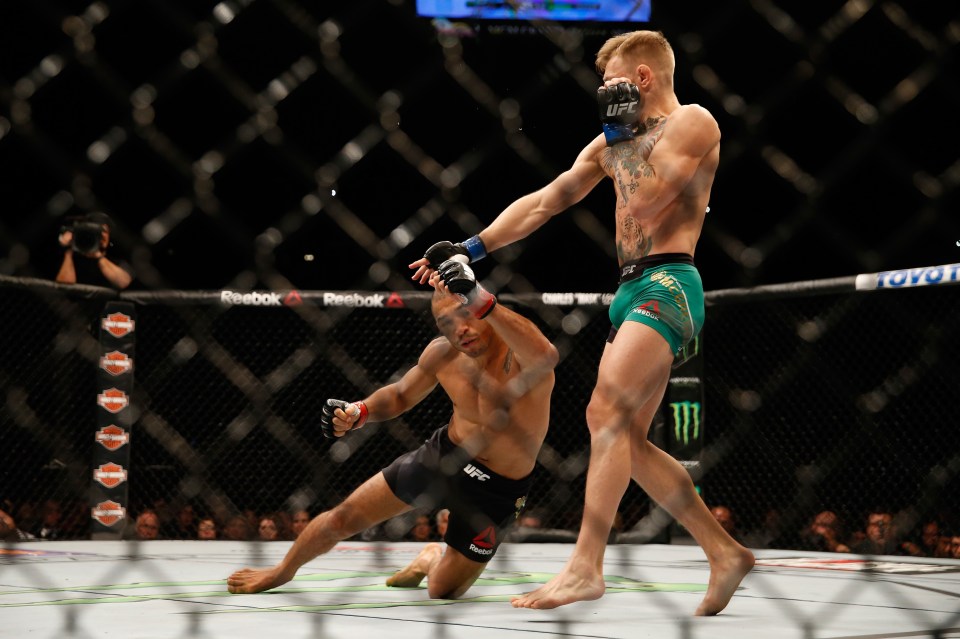 You are currently viewing Conor McGregor’s knockout of Jose Aldo can inspire Paul Hughes’ composure at PFL Belfast