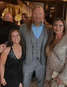 Read more about the article Unrecognizable Brock Lesnar stuns fans with drastic new look as emotional daughter makes history