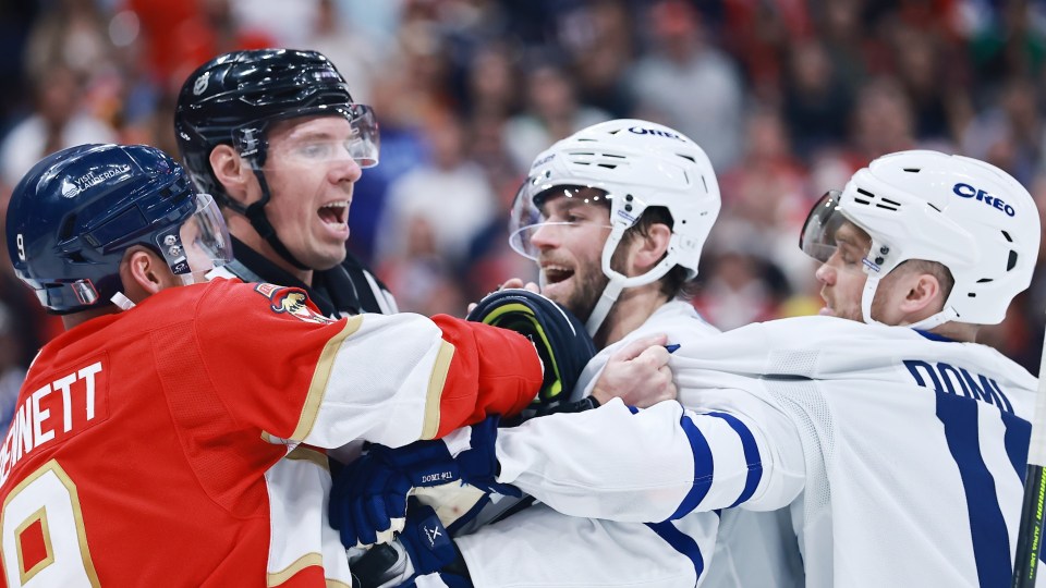 You are currently viewing ‘Reckless and dangerous’ – Max Domi’s buzzer hit sparks all-out NHL brawl between Maple Leafs and Panthers
