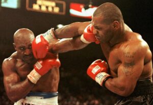 Read more about the article ‘Terrific’ – Mike Tyson names the best opponent he faced – and it’s not Lennox Lewis