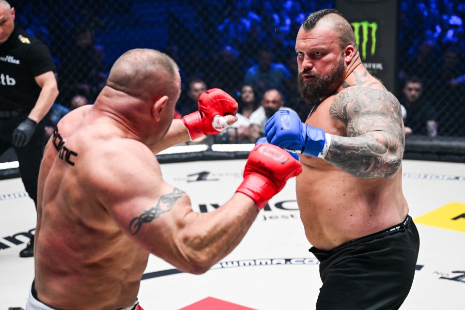 You are currently viewing Francis Ngannou must respond to Eddie Hall’s fight offer for one reason, says UFC icon: ‘You cannot let that go’