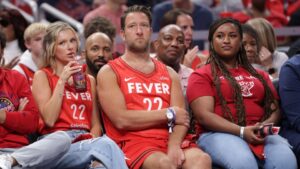 Read more about the article ‘Cuff and stuff me’ – Dave Portnoy duped by parody account reporting fake story about Angel Reese and WNBA