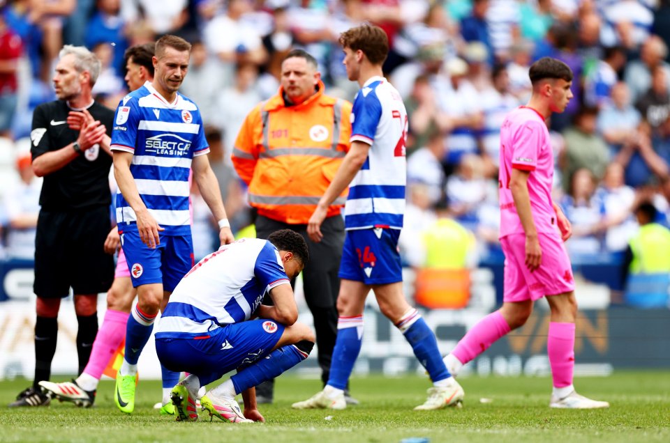 Read more about the article EFL club release six players days after takeover completed following promotion heartbreak