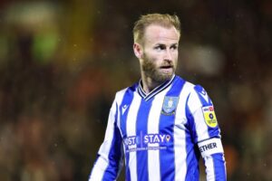 Read more about the article Barry Bannan ruthlessly trolls bitter rivals Sheffield United after play-off final heartbreak against Sunderland