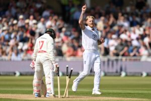 Read more about the article Ben Stokes lights up Trent Bridge as Brian Bennett makes Zimbabwe history