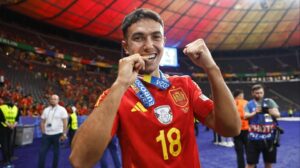 Read more about the article Martin Zubimendi is football’s most coveted No.6 who rejected Arsenal’s rivals for mountain hikes