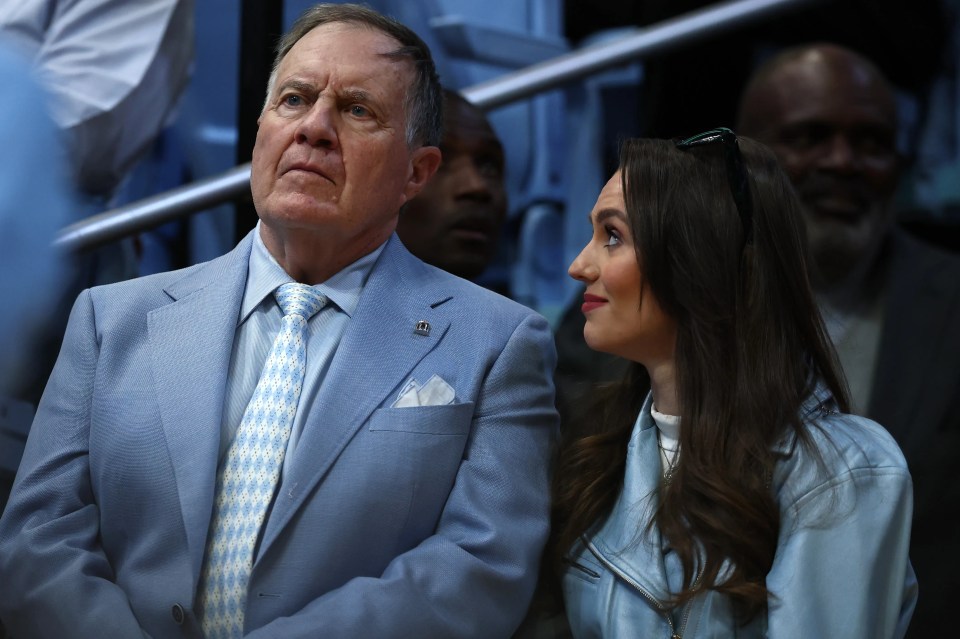 Read more about the article Michael Strahan gets Bill Belichick to smile and open up about relationship with Jordon Hudson on national television 