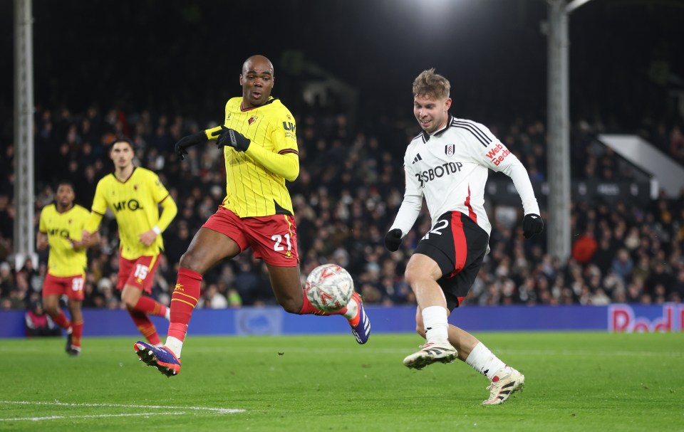 You are currently viewing Ex-Premier League player is the only player to be released by EFL club after just eight appearances