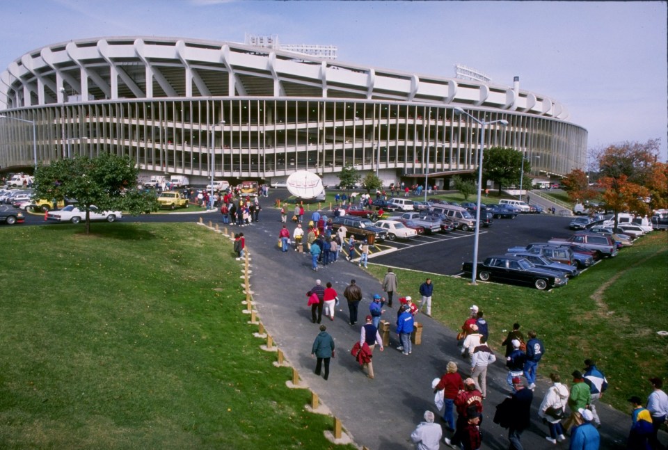 You are currently viewing Incredible footage shows eerie abandoned stadium ahead of controversial $3.7billion redevelopment