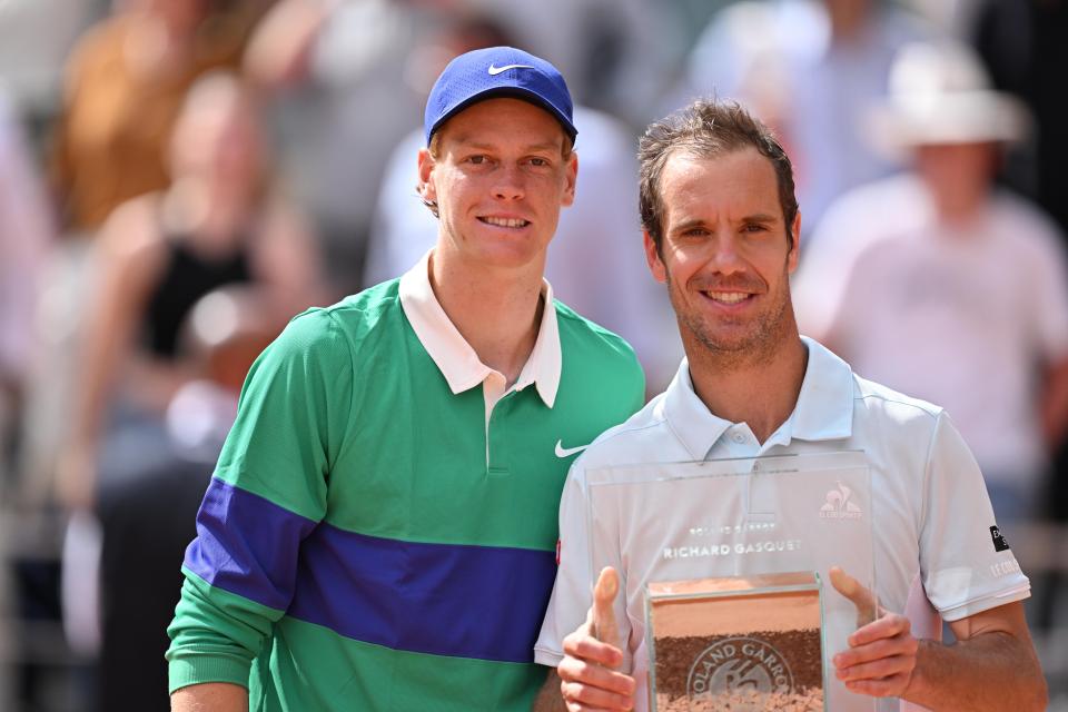 You are currently viewing Jannik Sinner in historic first that Novak Djokovic failed to achieve as he sends tennis icon into retirement