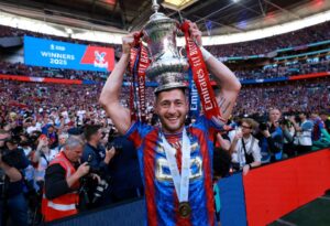 Read more about the article Crystal Palace star leaving club responds to question on next career move live on talkSPORT