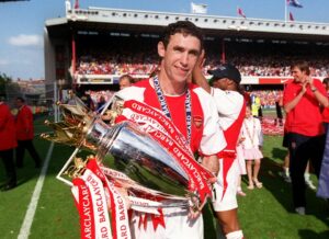 Read more about the article I was booed mercilessly by both sets of fans at Highbury over controversial transfer – but it wasn’t my fault
