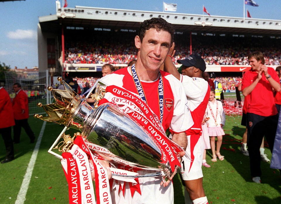 You are currently viewing I was booed mercilessly by both sets of fans at Highbury over controversial transfer – but it wasn’t my fault