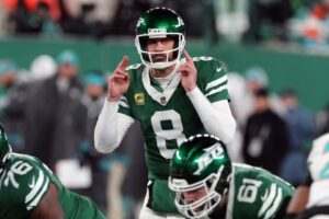 Read more about the article Pittsburgh Steelers given Aaron Rodgers deadline but quarterback ‘owes nobody’ as fans argue over decision