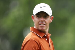 Read more about the article ‘Seek shelter immediately’ – PGA Championship suspended moments before Rory McIlroy tees off