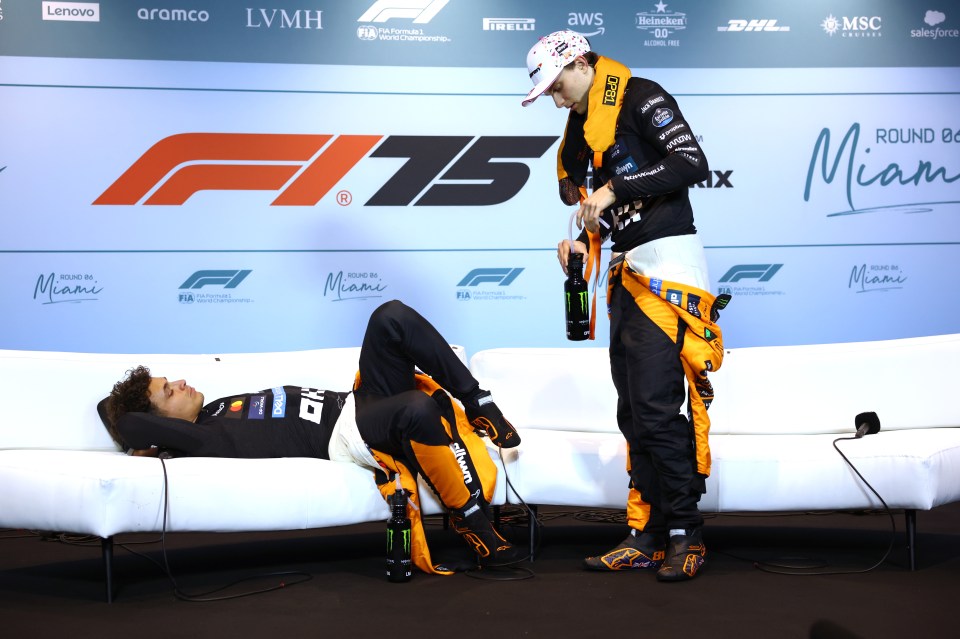 You are currently viewing ‘He was on the ground clinching his stomach’ – George Russell in surprise F1 disappearance