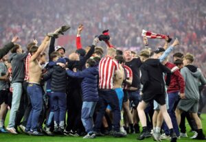Read more about the article ‘Not there yet’ – Sunderland legend Micky Gray says fans and players over celebrated Play-Off semi-final heroics