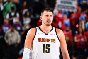 Read more about the article ‘Photoshopped’ – Nikola Jokic unrecognizable in throwback snaps as fans refuse to believe it’s Nuggets star
