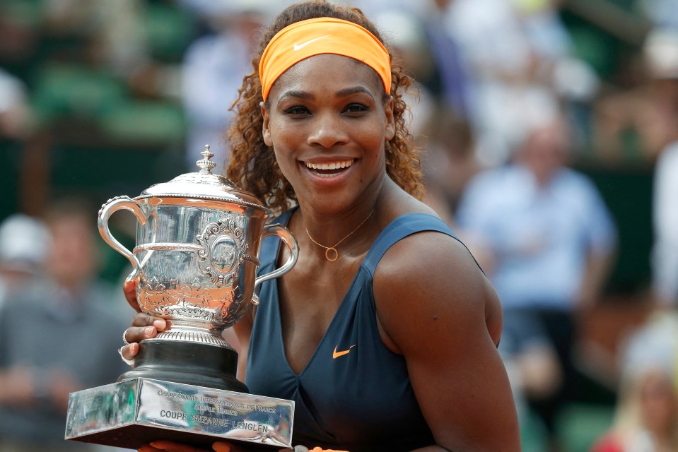 You are currently viewing Serena Williams courted controversy at French Open by wearing banned kit before beating sister Venus