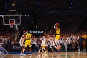 Read more about the article Cameras catch Tyrese Haliburton and Pascal Siakam with message to OKC after making NBA Finals history